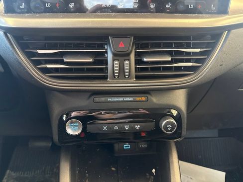 Used 2023 Ford Escape Active w/ Tech Pack #1 AWD/4WD image 23
