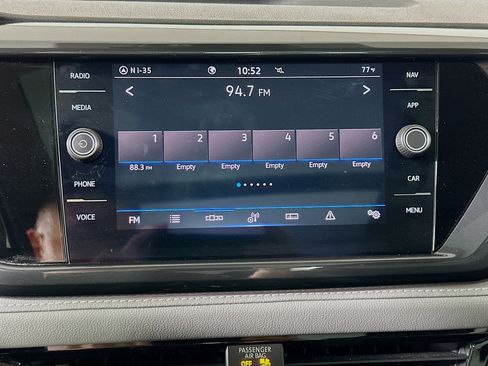 Used 2022 Volkswagen Taos SEL w/ Panoramic Sunroof Package FWD image 21