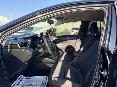 Used 2024 Toyota Corolla LE FWD image 9