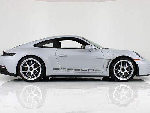 Used 2024 Porsche 911 GT3 RS RWD image 7
