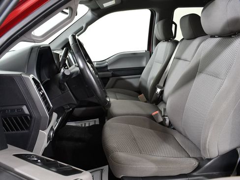 Used 2018 Ford F150 XLT w/ Equipment Group 302A Luxury AWD/4WD image 6