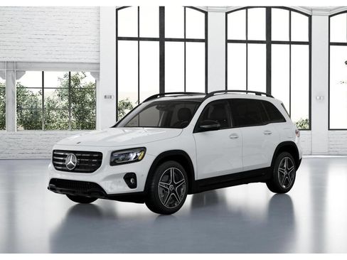Used 2026 Mercedes-Benz GLB 250 4MATIC image 39