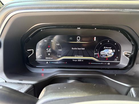 Used 2023 GMC Yukon Denali AWD/4WD image 38