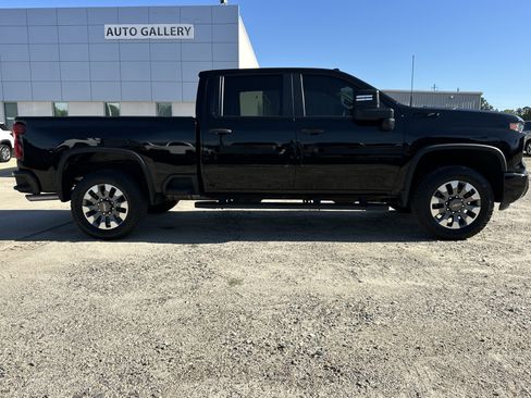 Certified 2024 Chevrolet Silverado 2500 Custom w/ Custom Convenience Package AWD/4WD image 6