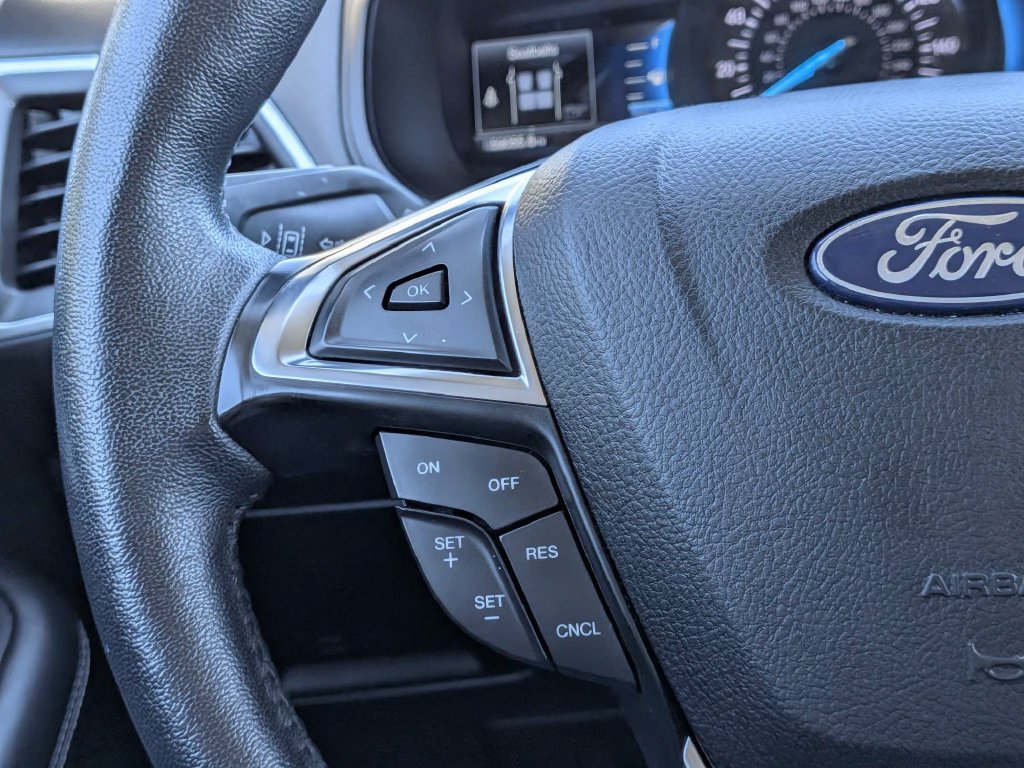 Used 2024 Ford Edge Titanium AWD/4WD image 22
