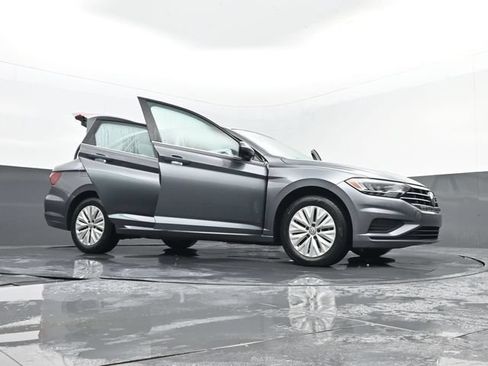Used 2019 Volkswagen Jetta S FWD image 33