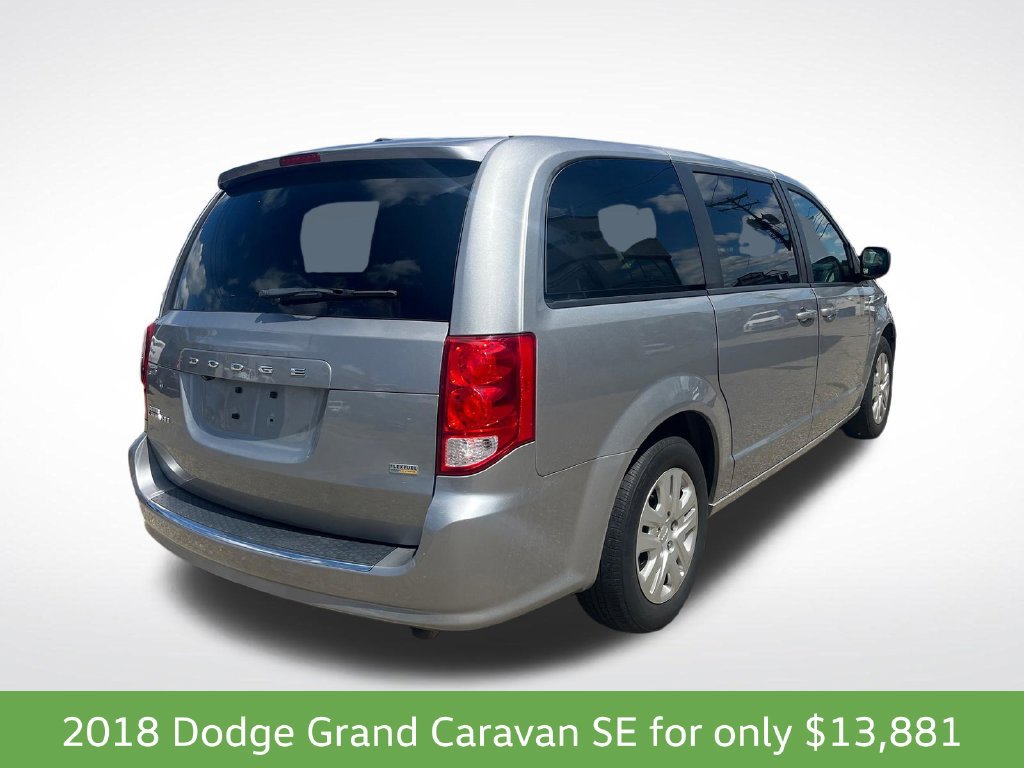 Used 2018 Dodge Grand Caravan SE w/ UConnect Hands-Free Group FWD image 5