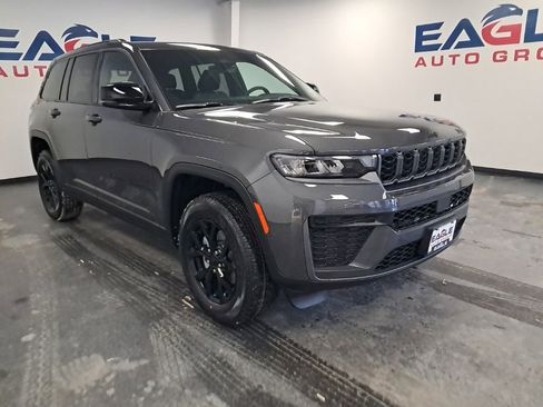 New 2026 Jeep Grand Cherokee Altitude AWD/4WD image 1