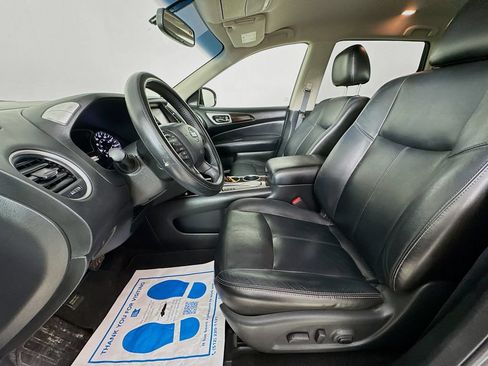 Used 2013 Nissan Pathfinder SL FWD image 26