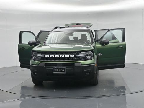 Certified 2025 Ford Bronco Sport Outer Banks w/ Outer Banks Tech Package+ image 36