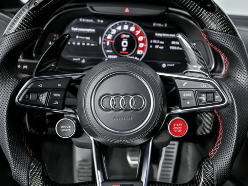 Used 2017 Audi R8 V10 image 35