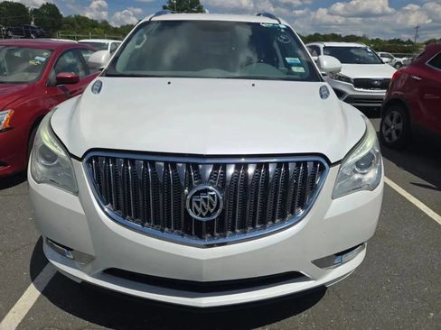 Used 2017 Buick Enclave Convenience FWD image 2