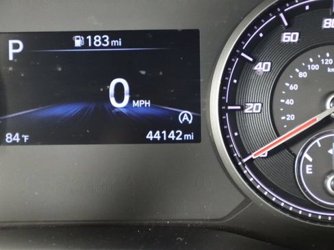 Used 2023 Hyundai Santa Fe SEL FWD image 39