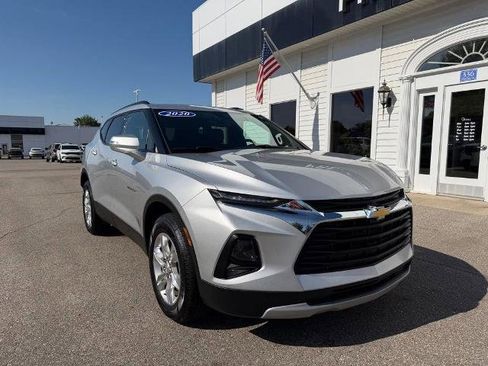 Certified 2020 Chevrolet Blazer LT FWD image 3