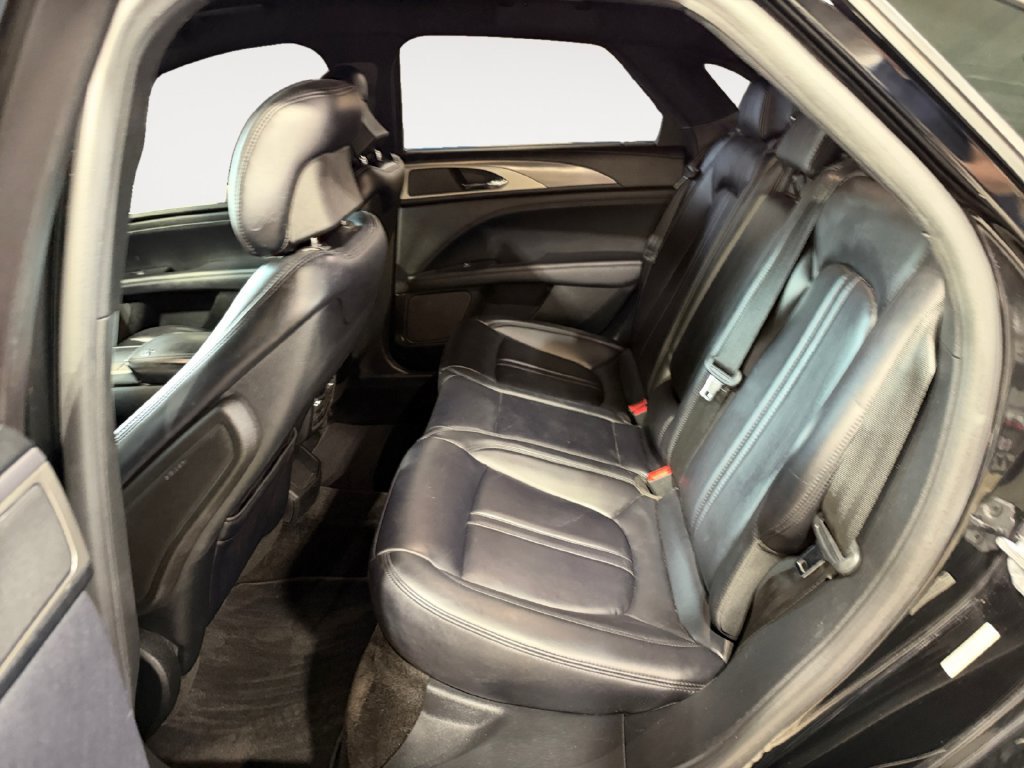 Used 2018 Lincoln MKZ Premiere FWD image 13