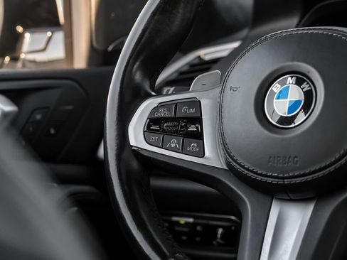 Used 2021 BMW X5 M50i image 16