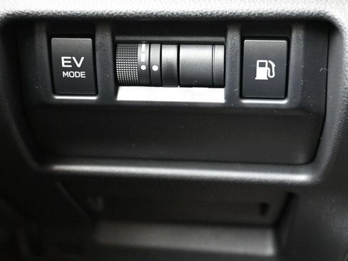 New 2026 Subaru Crosstrek 2.5i Limited AWD/4WD image 24