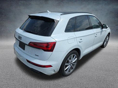 Used 2023 Audi Q5 e Premium Plus w/ Premium Plus Package AWD/4WD image 4