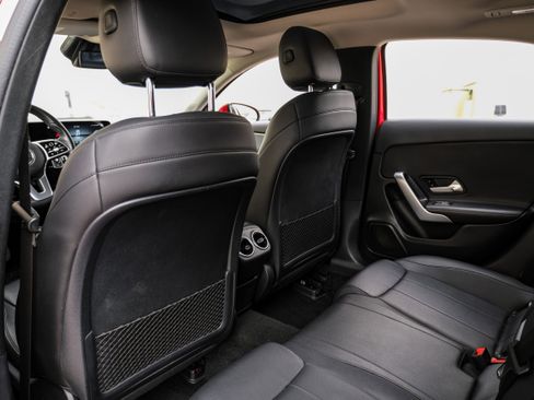 Used 2019 Mercedes-Benz A 220 image 33