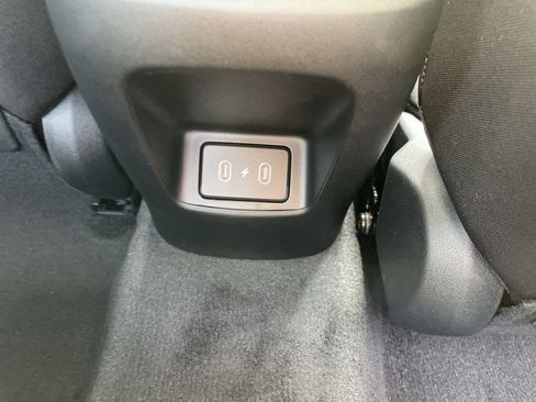New 2026 Hyundai Elantra SEL FWD image 12
