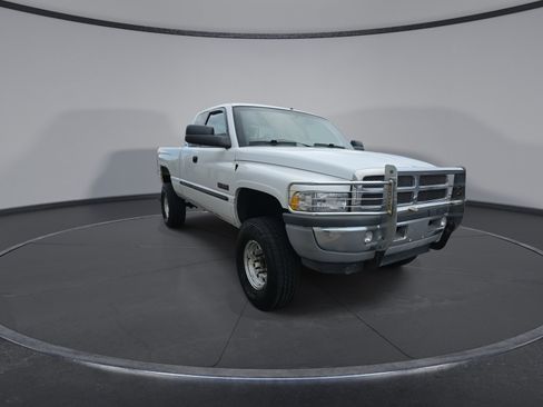 Used 2000 Dodge Ram 2500 Truck 4x4 Quad Cab image 15