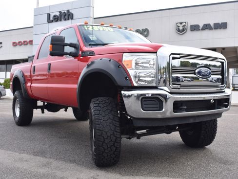Used 2015 Ford F250 XL w/ Power Equipment Group AWD/4WD image 3