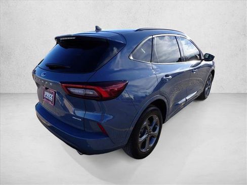 Used 2023 Ford Escape ST-Line w/ Tech Pack #1 image 4