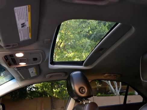 Used 2015 Cadillac ATS Luxury w/ Sun And Sound Package image 20