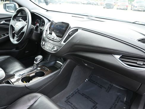 Used 2024 Chevrolet Malibu LT FWD image 27