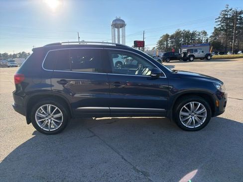 Used 2016 Volkswagen Tiguan SE image 5