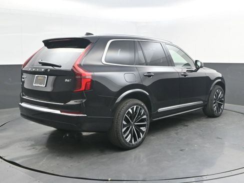 New 2026 Volvo XC90 B6 Ultra w/ Protection Package AWD/4WD image 7