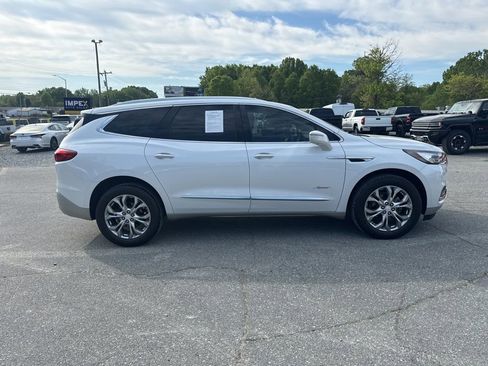Used 2019 Buick Enclave Avenir w/ Avenir Technology Package image 6