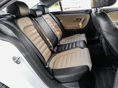 Used 2016 Volkswagen CC R-Line image 44