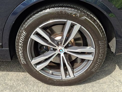 Used 2023 BMW X7 M60i w/ Executive Package AWD/4WD image 12