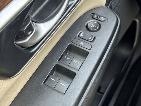 Used 2022 Honda CR-V EX-L image 15