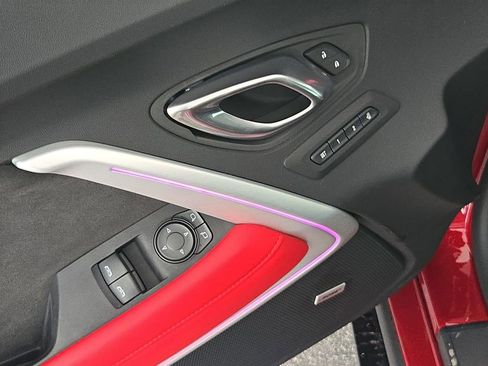 Used 2022 Chevrolet Camaro ZL1 RWD image 27