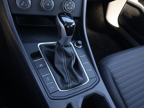 Used 2024 Volkswagen Jetta S image 23