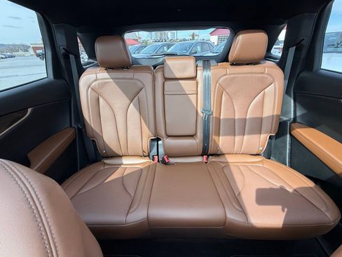 Used 2023 Lincoln Nautilus Reserve w/ Equipment Group 202A image 28