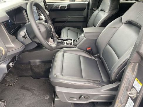 New 2026 Ford Bronco Badlands image 12