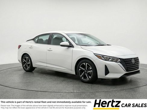 Used 2025 Nissan Sentra SV image 1