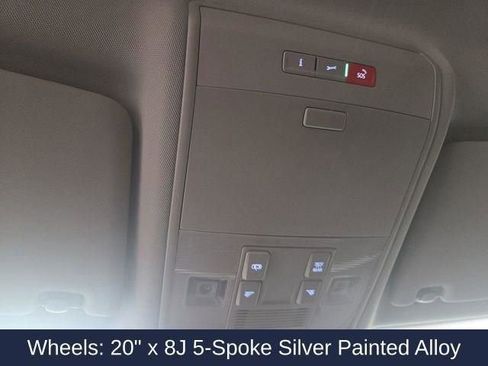 Used 2022 Volkswagen Atlas SE image 30