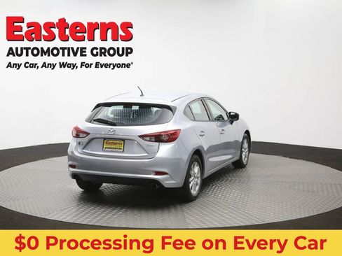 Used 2017 MAZDA MAZDA3 Sport FWD image 39