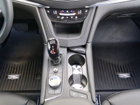 New 2025 Cadillac XT5 Luxury w/ LPO, Floor Liner Package image 13