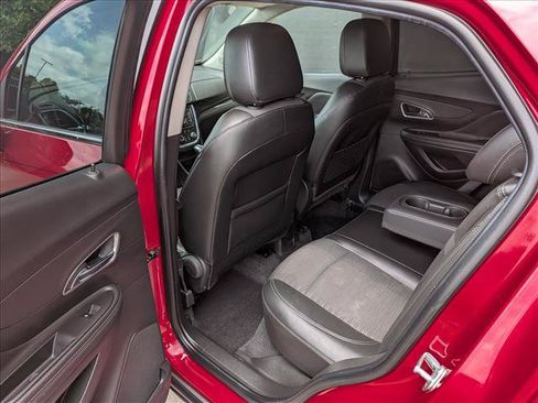 Used 2016 Buick Encore FWD image 18