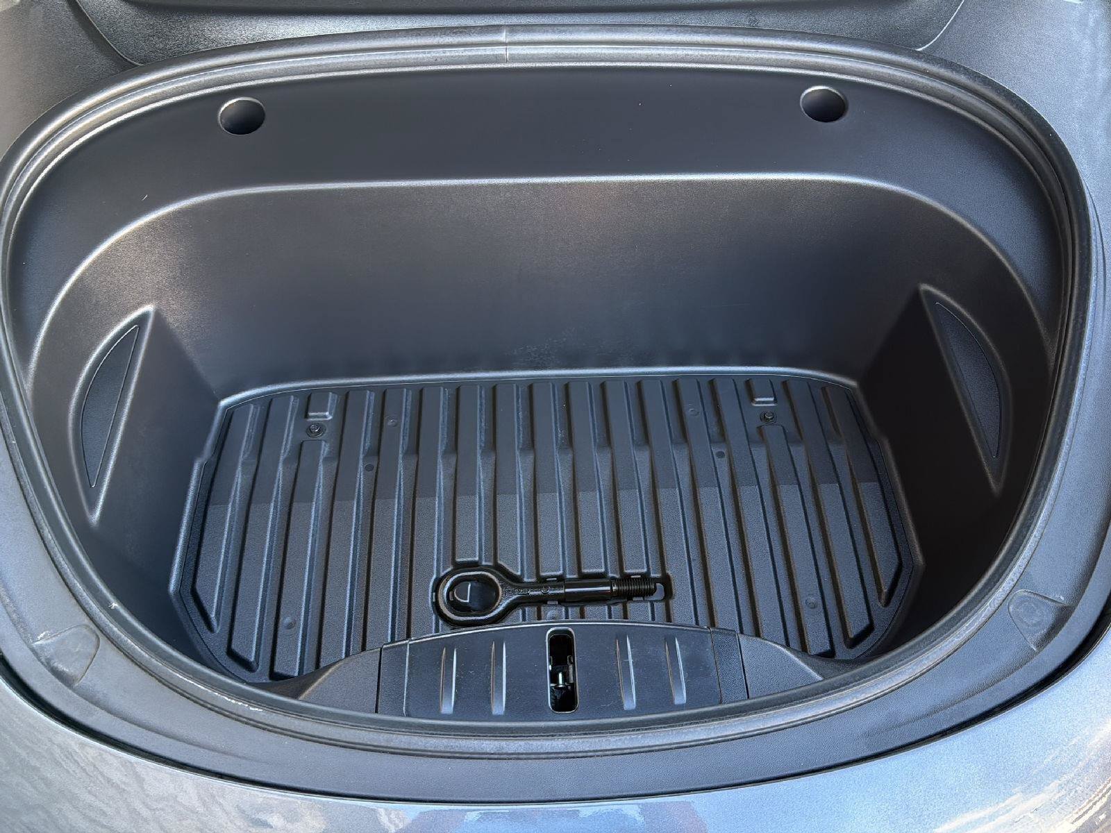 Used 2023 Tesla Model 3 Standard Range RWD image 33