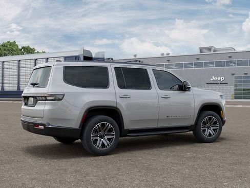 New 2026 Jeep Grand Wagoneer 2WD image 4