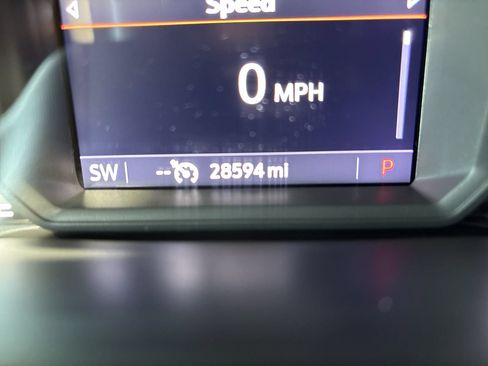 Used 2020 GMC Sierra 1500 Elevation w/ Elevation Value Package RWD image 15