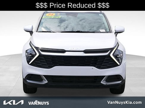 Used 2025 Kia Sportage LX FWD image 6
