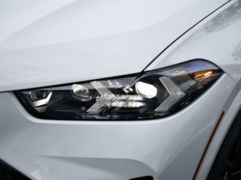 New 2026 BMW X5 xDrive40i w/ M Sport Package image 12