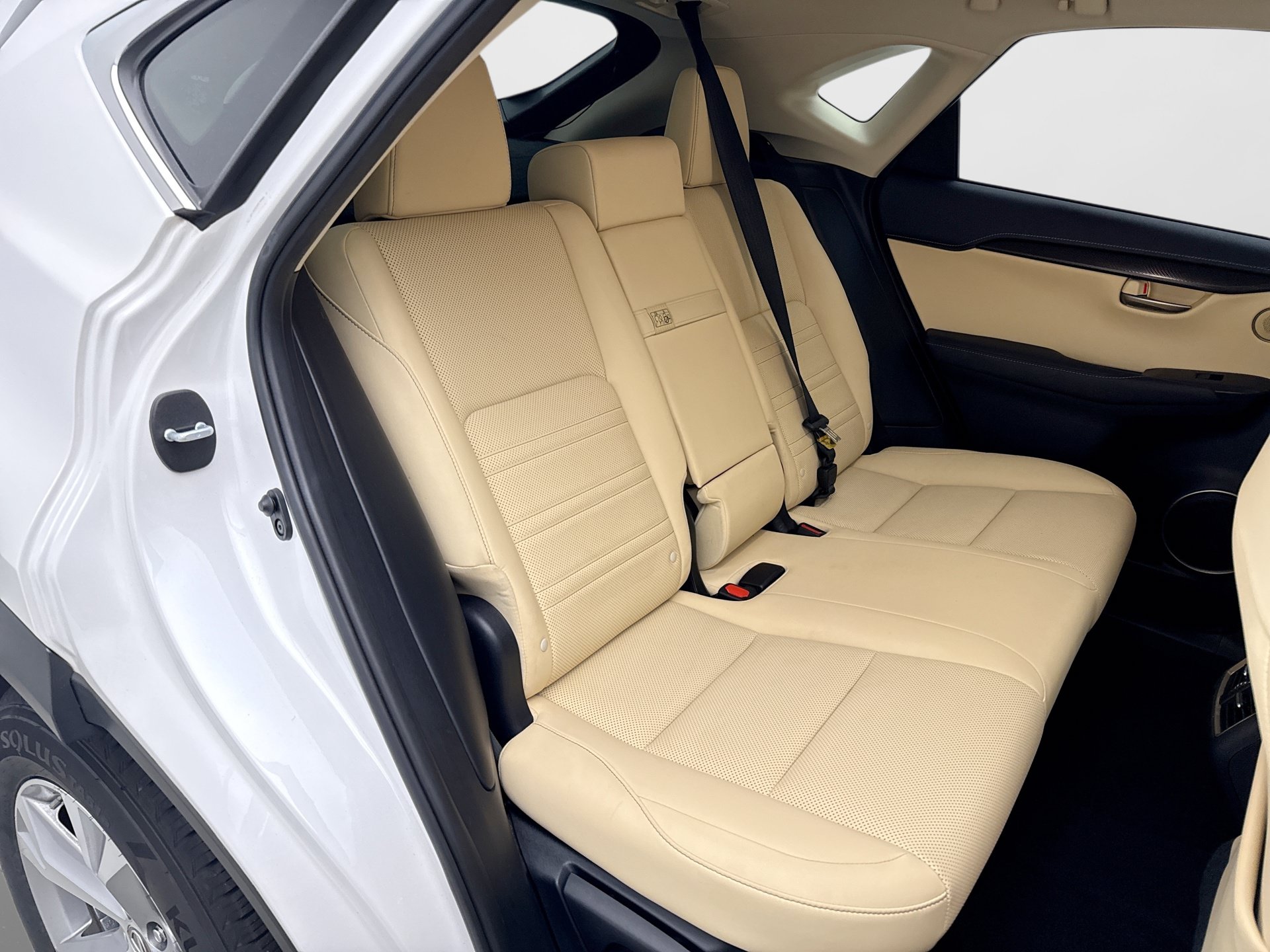 Used 2017 Lexus NX 200t AWD w/ Premium Package image 18
